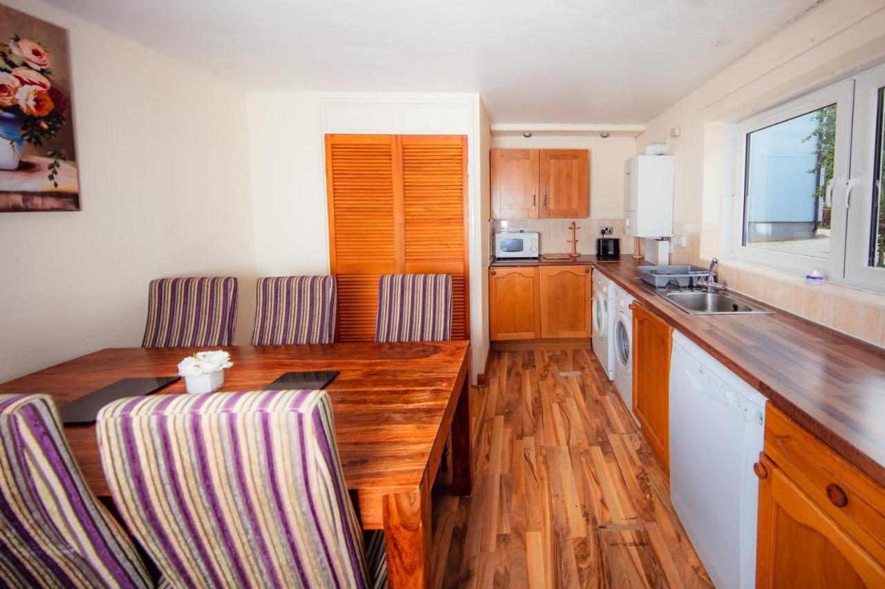 Fab Arthur Seat Views, Old Town Apartment Эдинбург Экстерьер фото