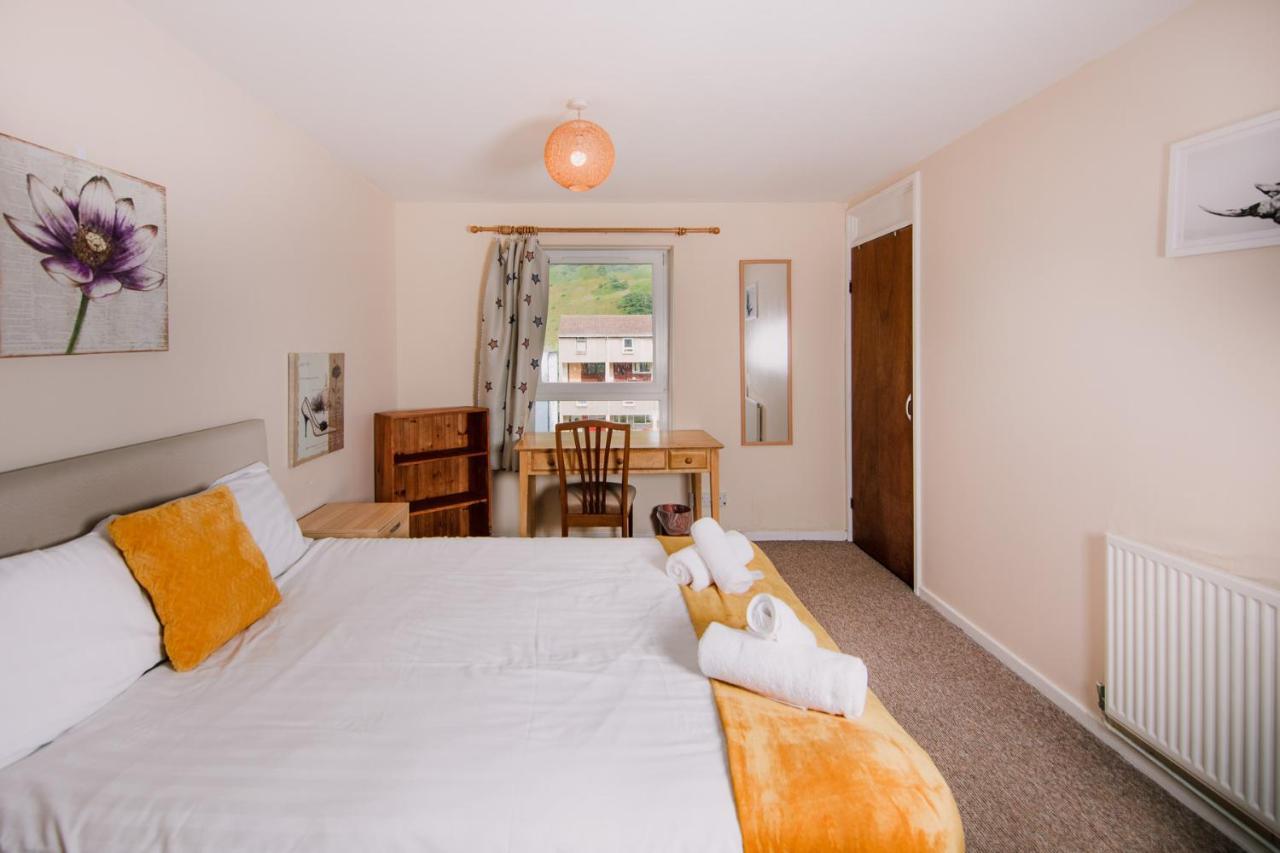 Fab Arthur Seat Views, Old Town Apartment Эдинбург Экстерьер фото