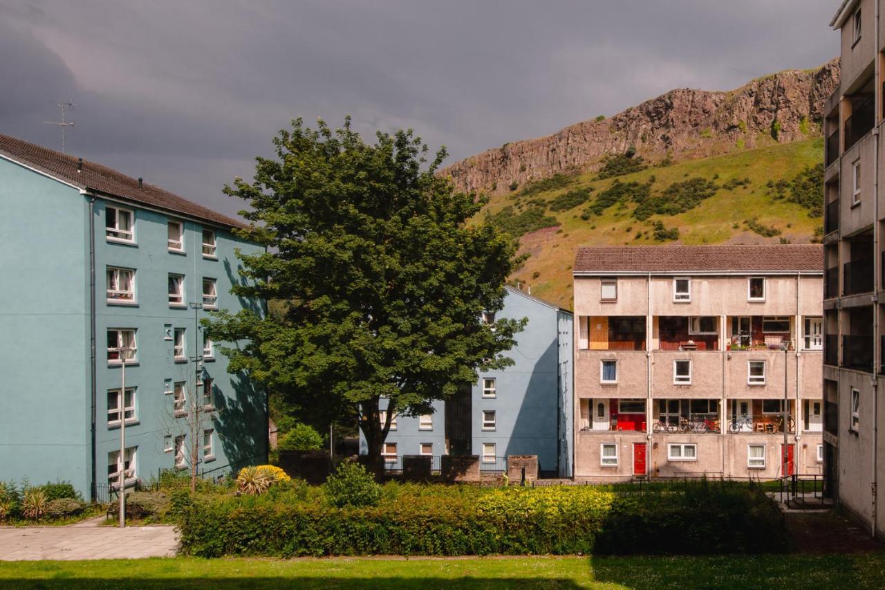 Fab Arthur Seat Views, Old Town Apartment Эдинбург Экстерьер фото