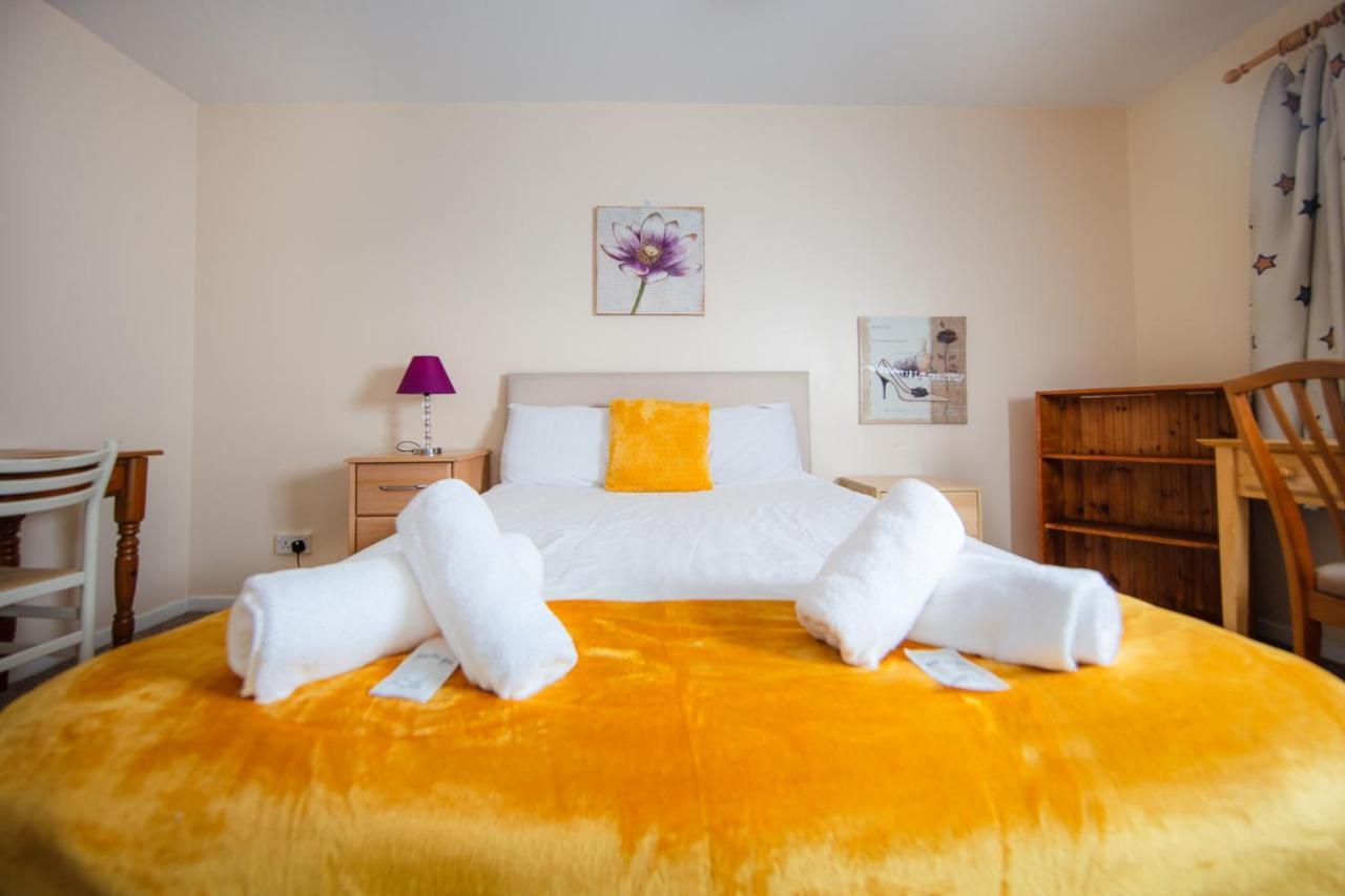 Fab Arthur Seat Views, Old Town Apartment Эдинбург Экстерьер фото